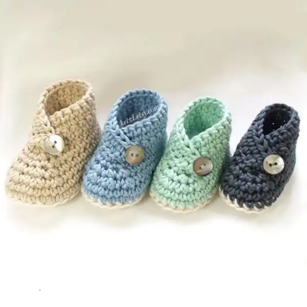 Simple Crocheted Booties WIth Buttons