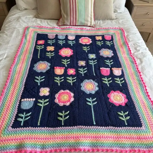 Modern Floral Blanket