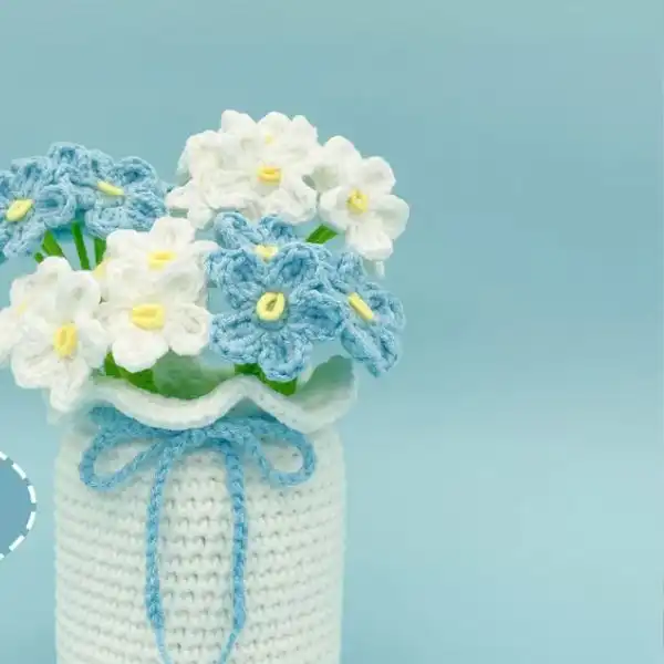 Potted Forget-Me-Not Amigurumi