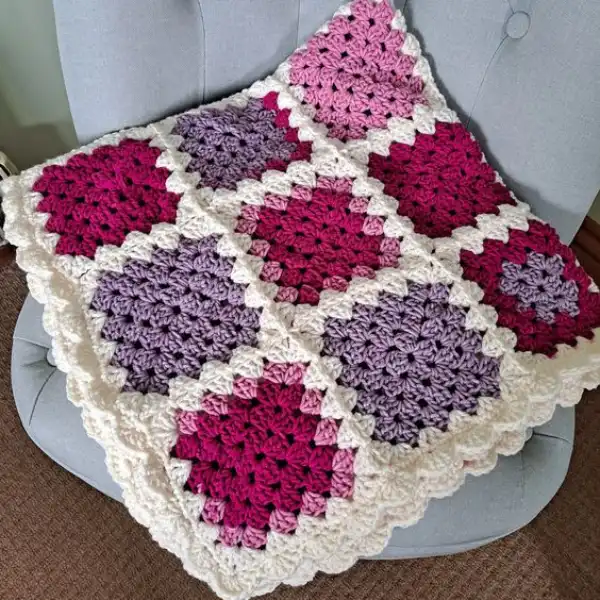 Small Lap Blanket Crochet Pattern - Square