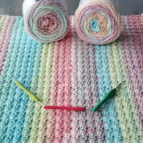 Modern Crochet Cluster Stitch Blanket