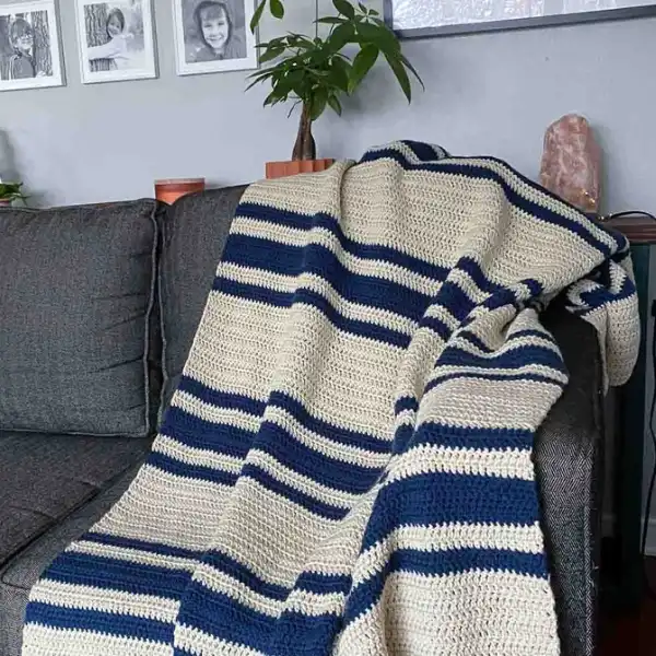 Double Crochet Blanket Pattern (Easy DC)