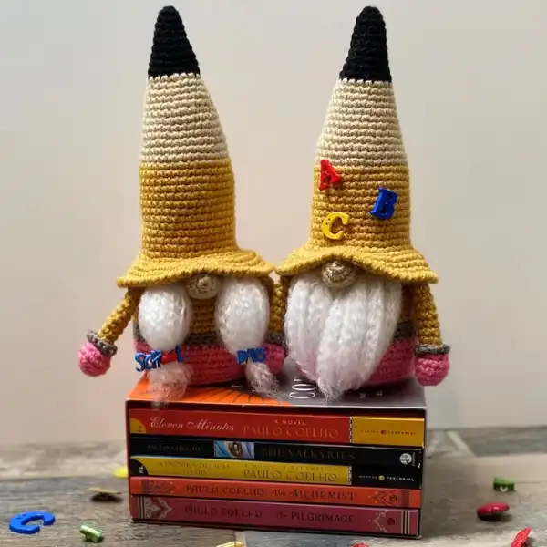 Pencil Hat Gnome With Books