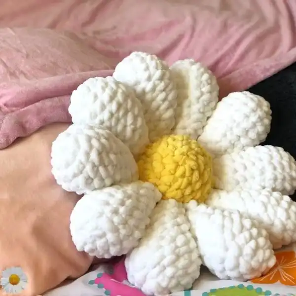 Mini Daisy Flower Pot