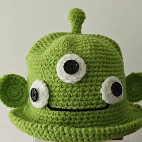 Shrek Three-Eyed Monster Hat