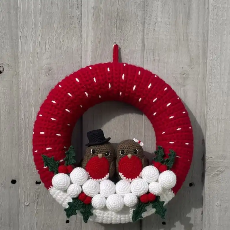 Festive Robin Wreath