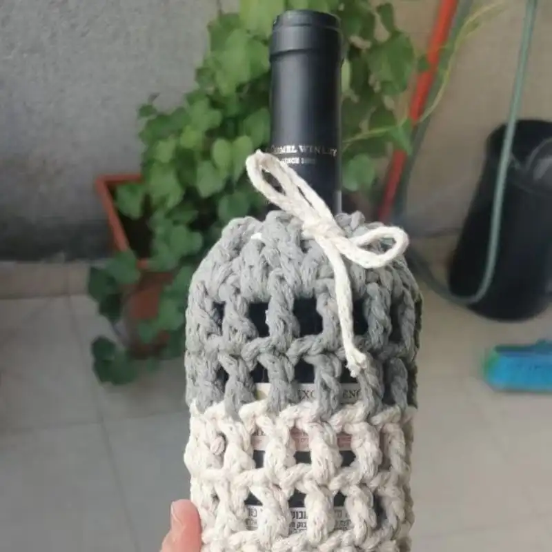 Wine Bottle Carrier