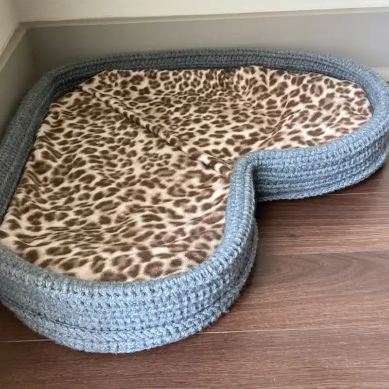 Giant Heart Pet Bed Crochet Pattern