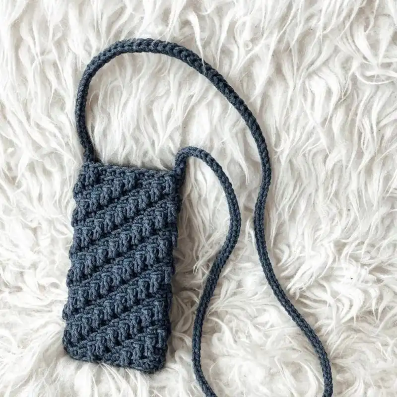 Crochet Phone Pouch