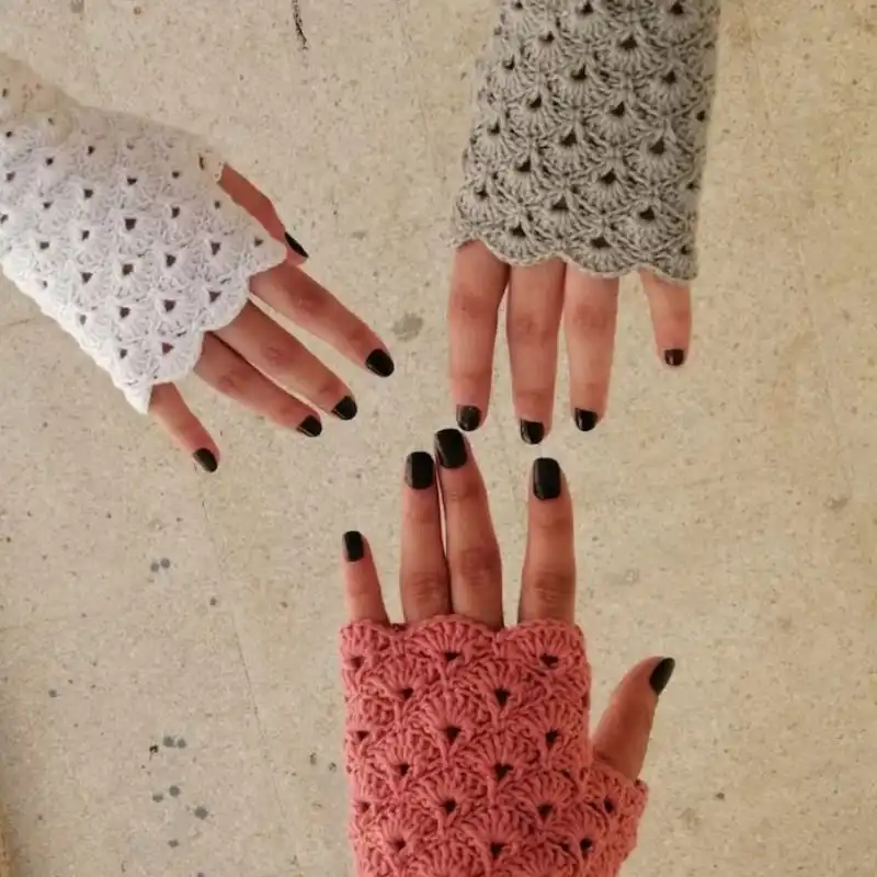 Fingerless Crochet Gloves