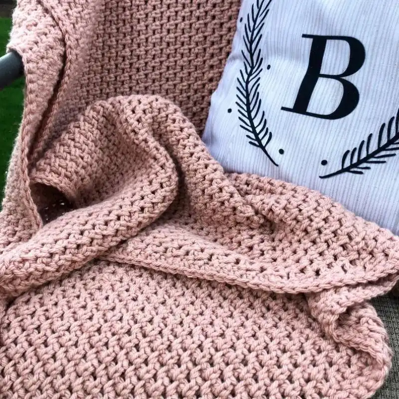 Chunky Modern Crochet Blanket Pattern