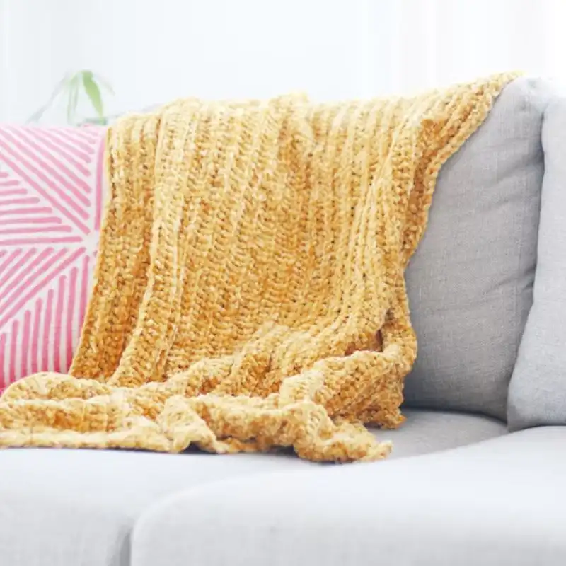 Chunky Velvet Crochet Blanket PATTERN 