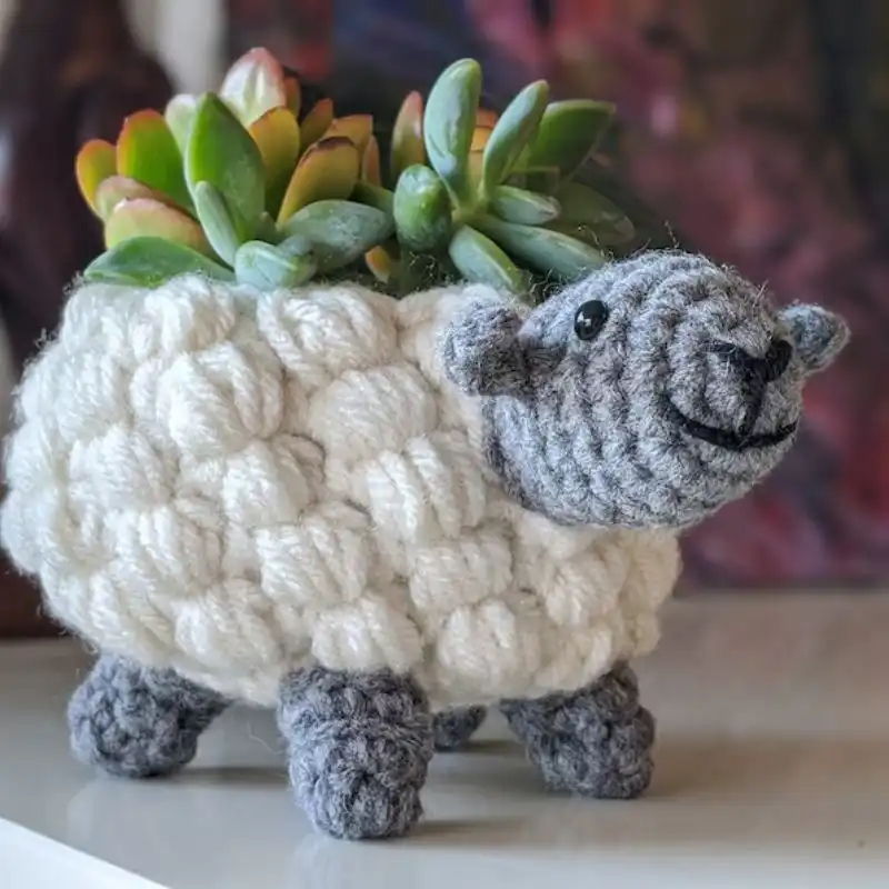 Small Sheep Planter