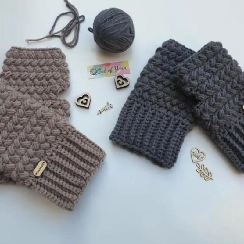 Sweet Bean Fingerless Gloves Crochet Pattern