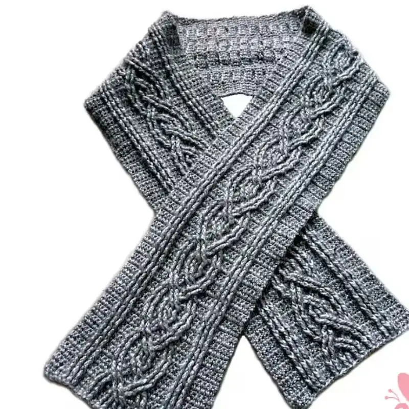 Eternal Cable Scarf