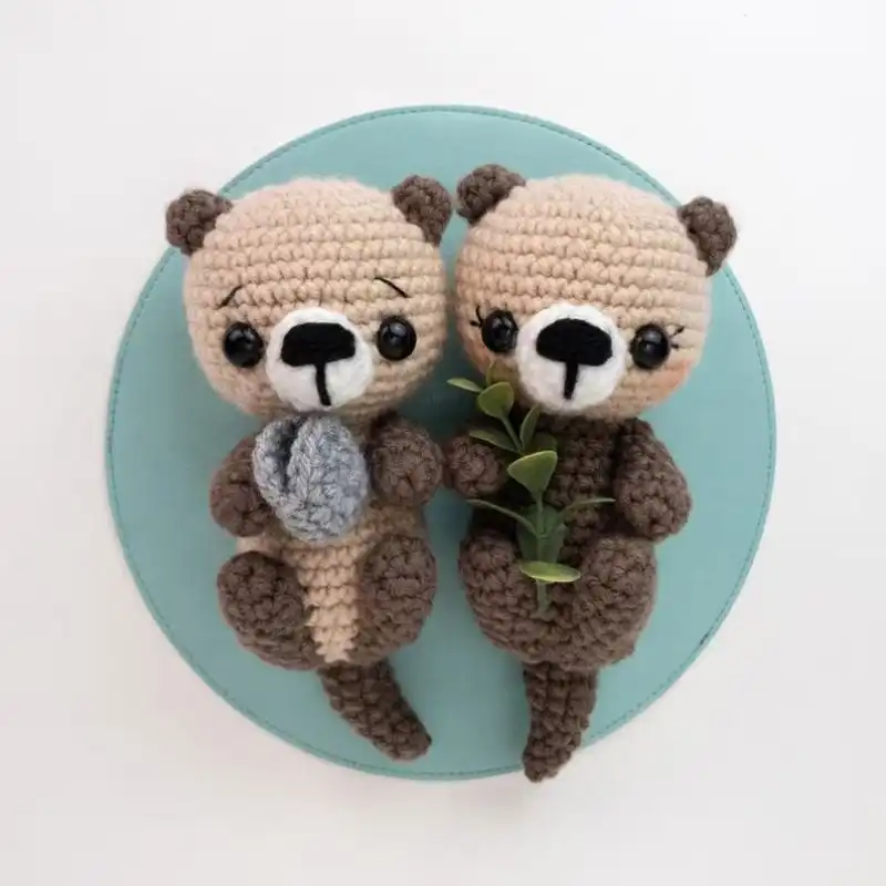 Otter Friends Crochet Pattern Instructions