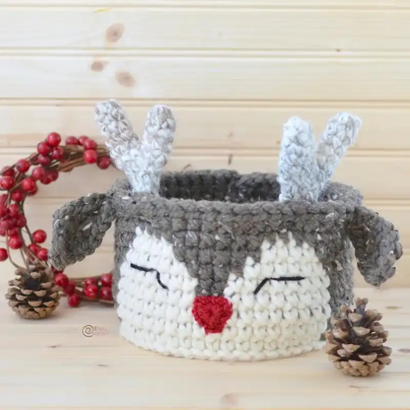 Reindeer Basket