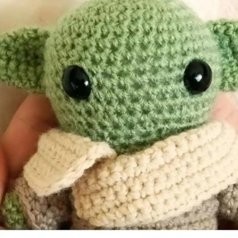 Baby Yoda  English Español