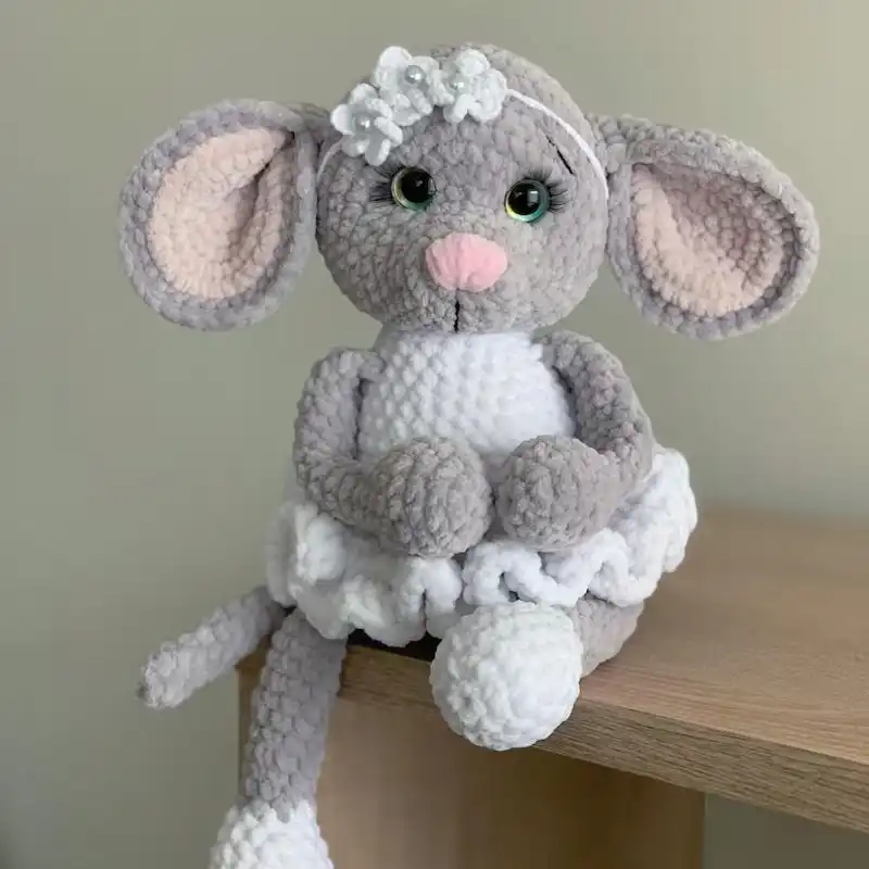 Crochet Lady Mouse Toy Pattern