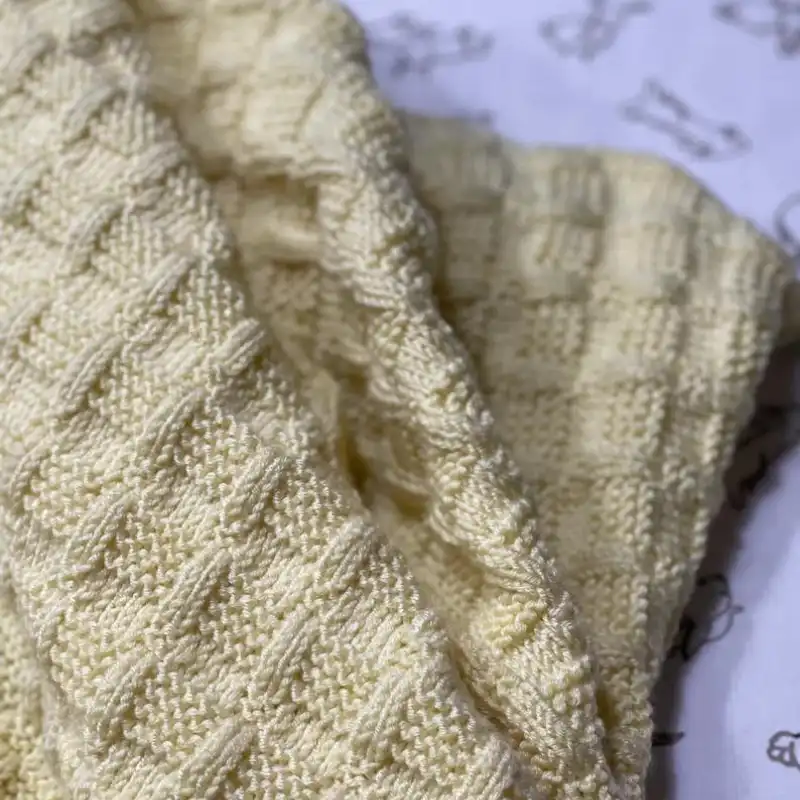 Easy To Make Knit & Purl Stitch Blanket