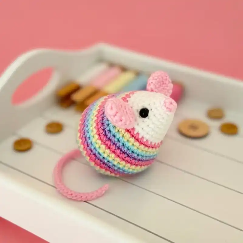 Edna The Yarn Shop Mouse