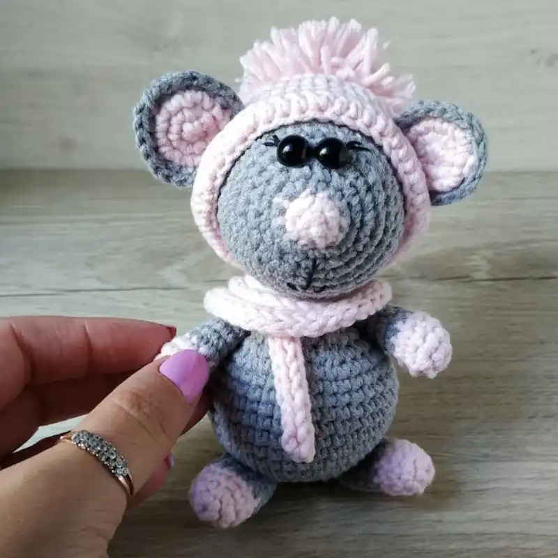 Mouse Plushie Toys Amigurumi Crochet Pattern