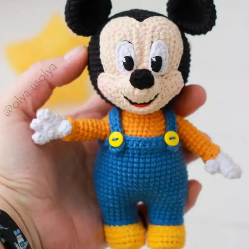 Mr. And Ms. Mouse Crochet Pattern