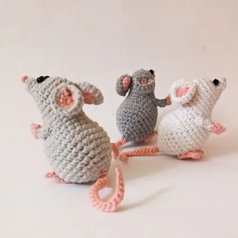 Small Mouse Crochet Pattern