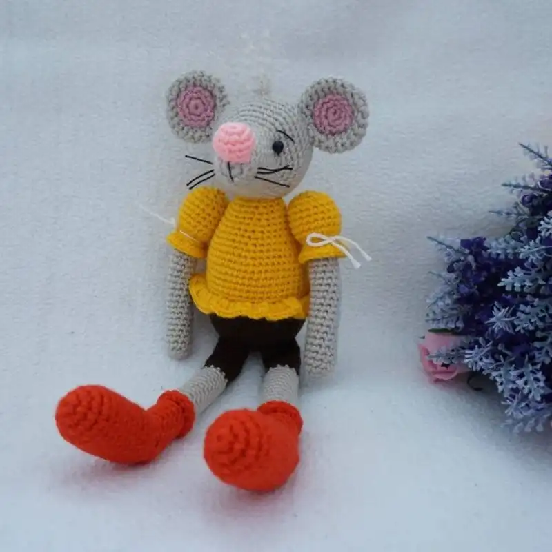 Sweet Mouse Crochet Pattern